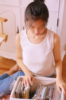 青田典子